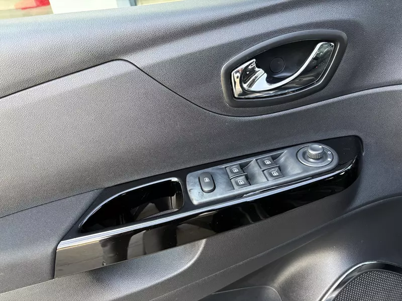 Renault Captur Zen Energy dCi Eco2 S&S 90cv 90 CV Manual